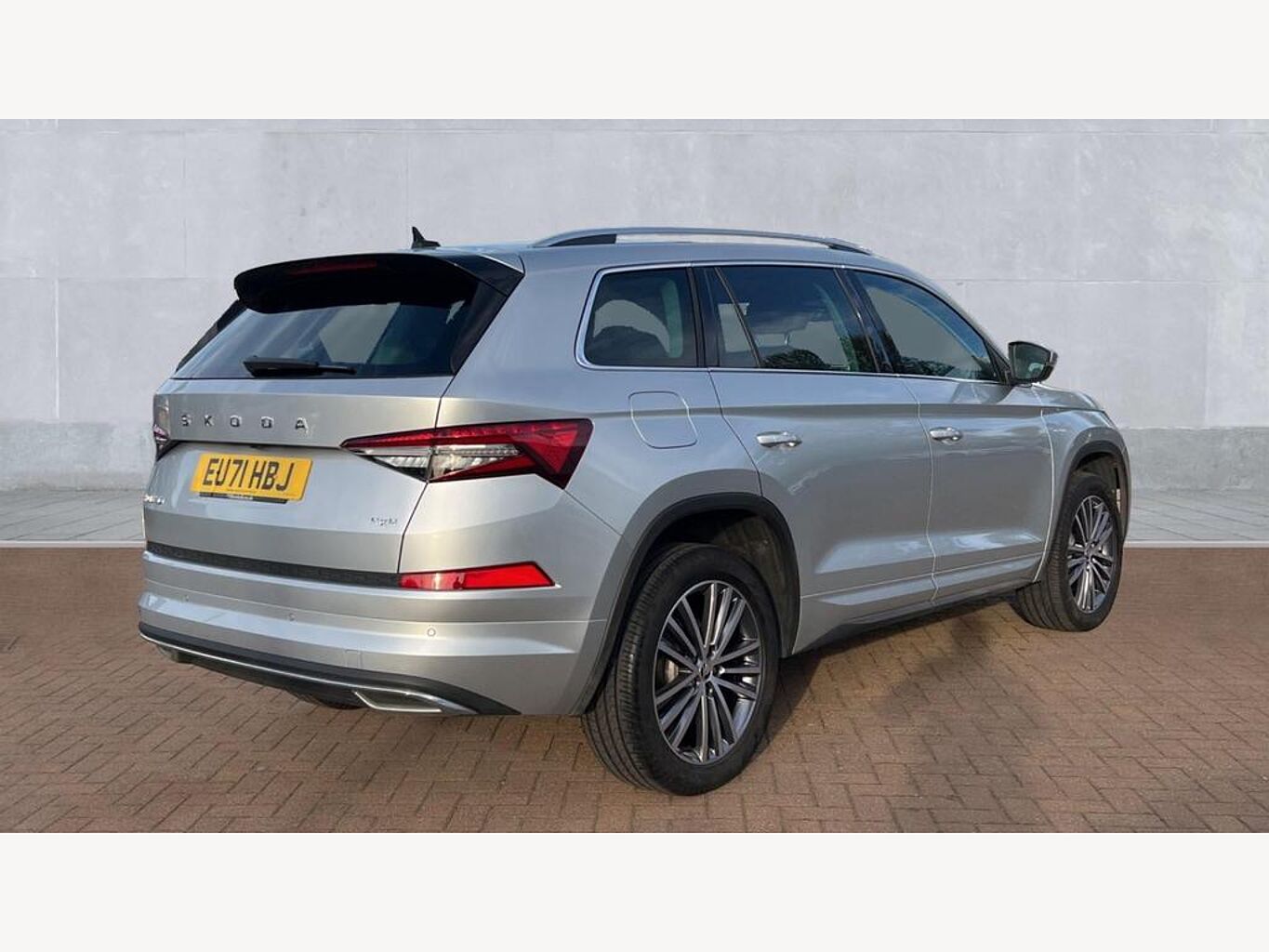 SKODA KODIAQ Diesel Estate 2.0 TDI 200 Laurin + Klement 4X4 5dr DSG [7 Seat]