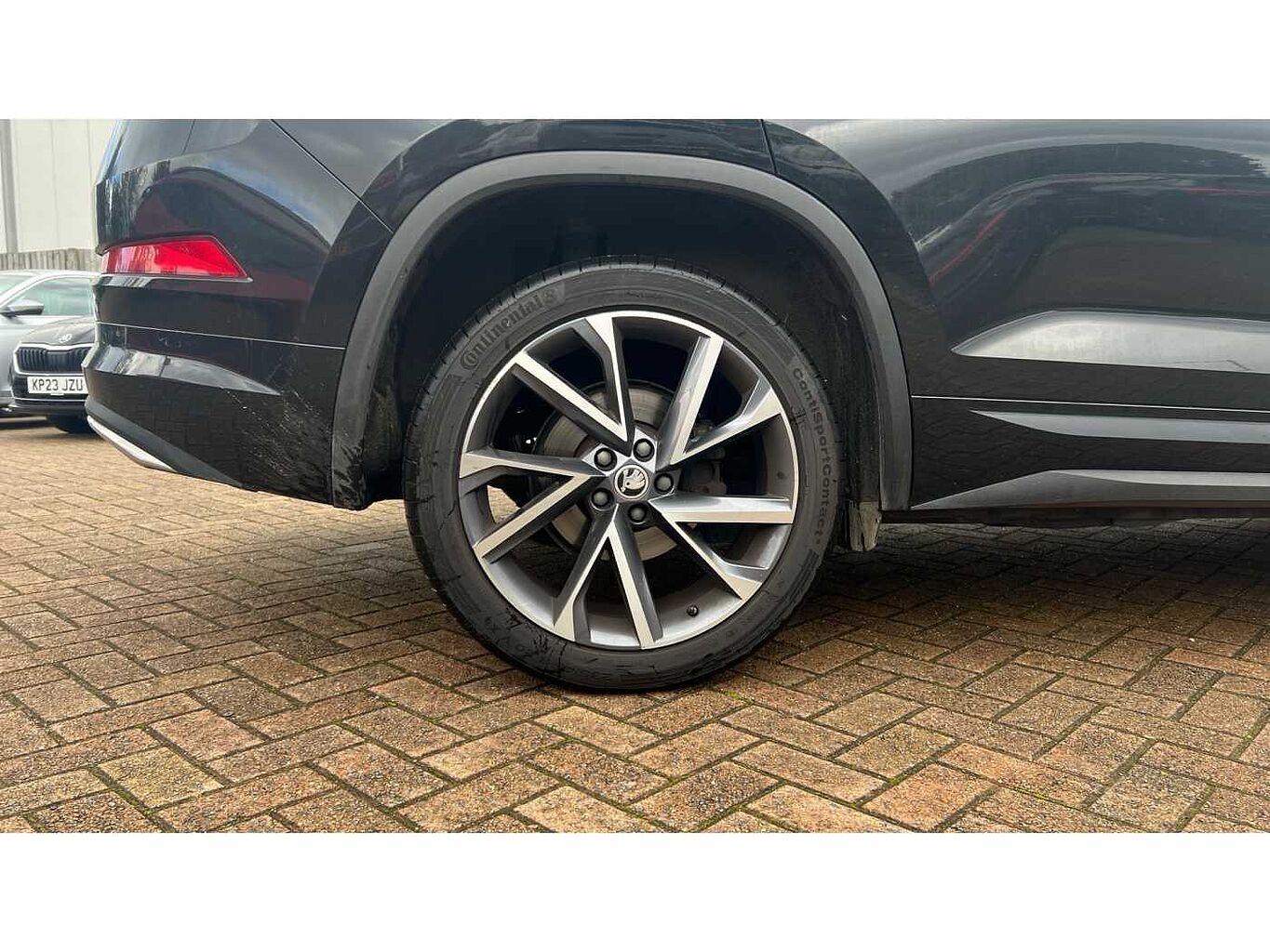 SKODA KODIAQ Estate 1.5 TSI Sport Line 5dr DSG [7 Seat]