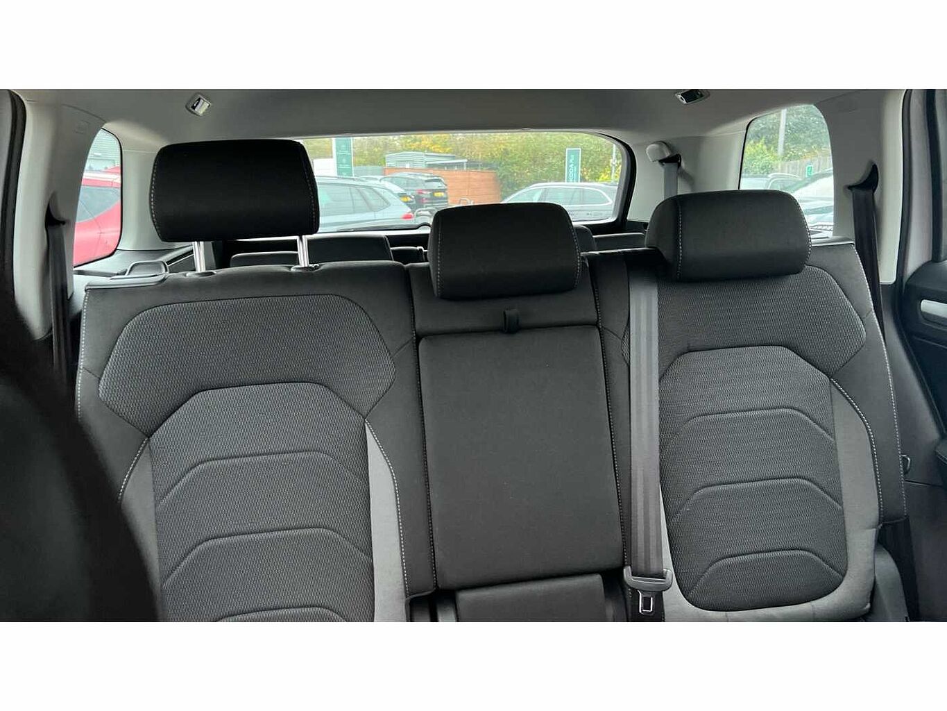 SKODA KODIAQ ŠKODA  Diesel Estate 2.0 TDI SE Drive 5dr DSG [7 Seat]