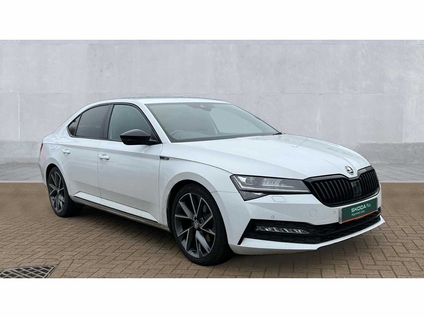 SKODA Superb 2.0 TSI (190ps) SportLine Plus DSG Hatch