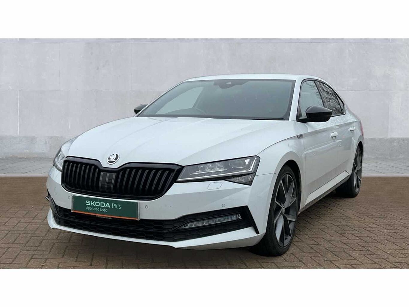 SKODA Superb 2.0 TSI (190ps) SportLine Plus DSG Hatch