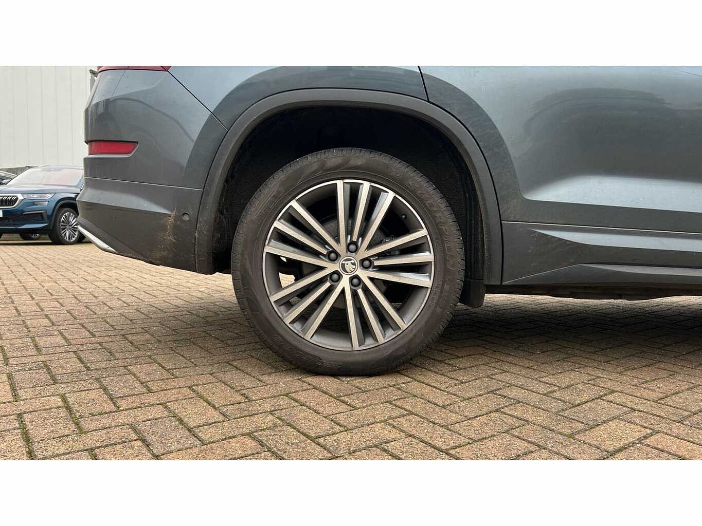 SKODA Kodiaq 2.0 TSI (190ps) 4X4 Laurin & Klement 7s DSG