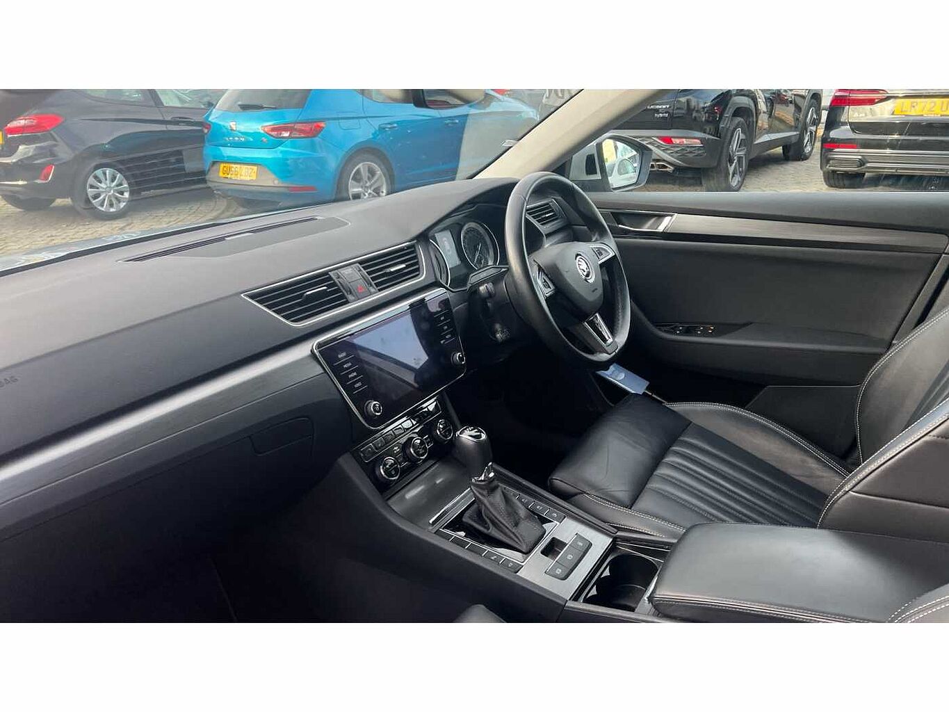 SKODA Superb 1.4 TSI (218ps) SE L iV DSG Estate