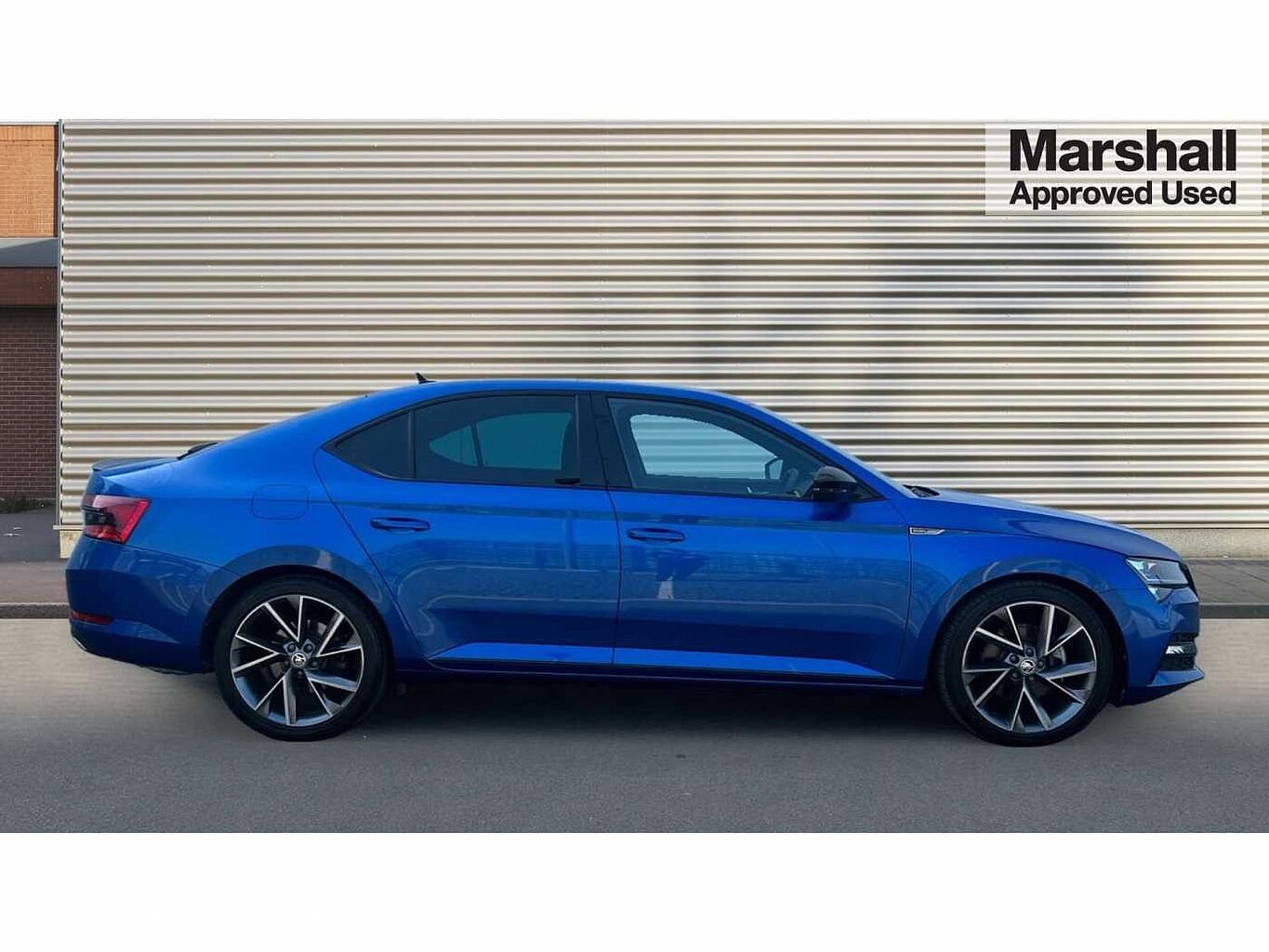 SKODA Superb 2.0 TSI (190ps) SportLine Plus DSG Hatch
