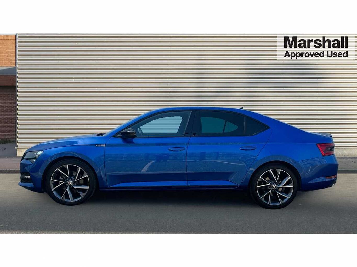 SKODA Superb 2.0 TSI (190ps) SportLine Plus DSG Hatch