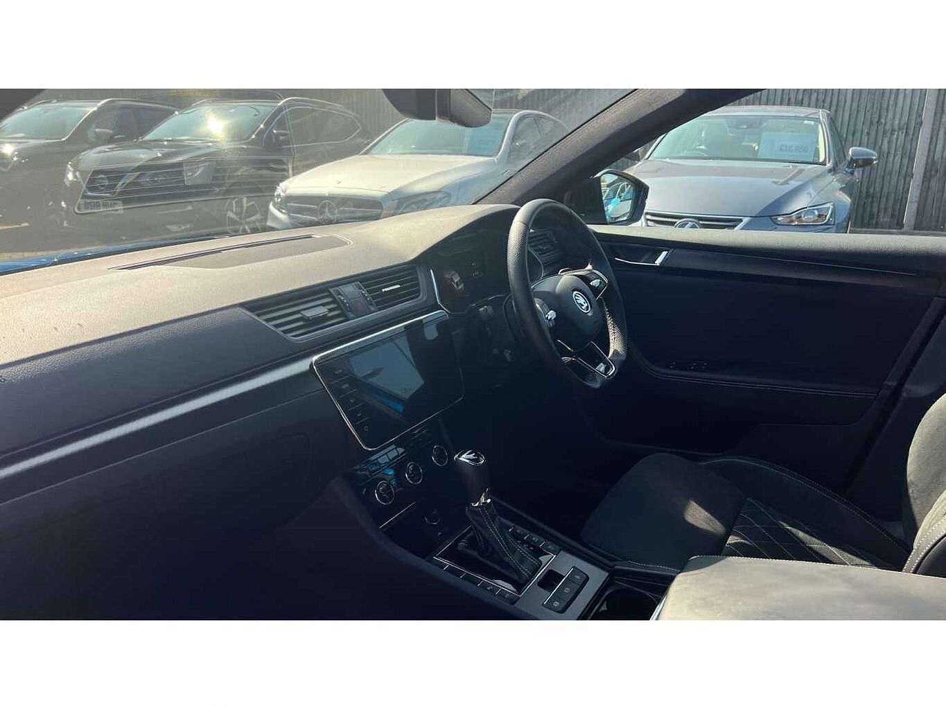 SKODA Superb 2.0 TSI (190ps) SportLine Plus DSG Hatch