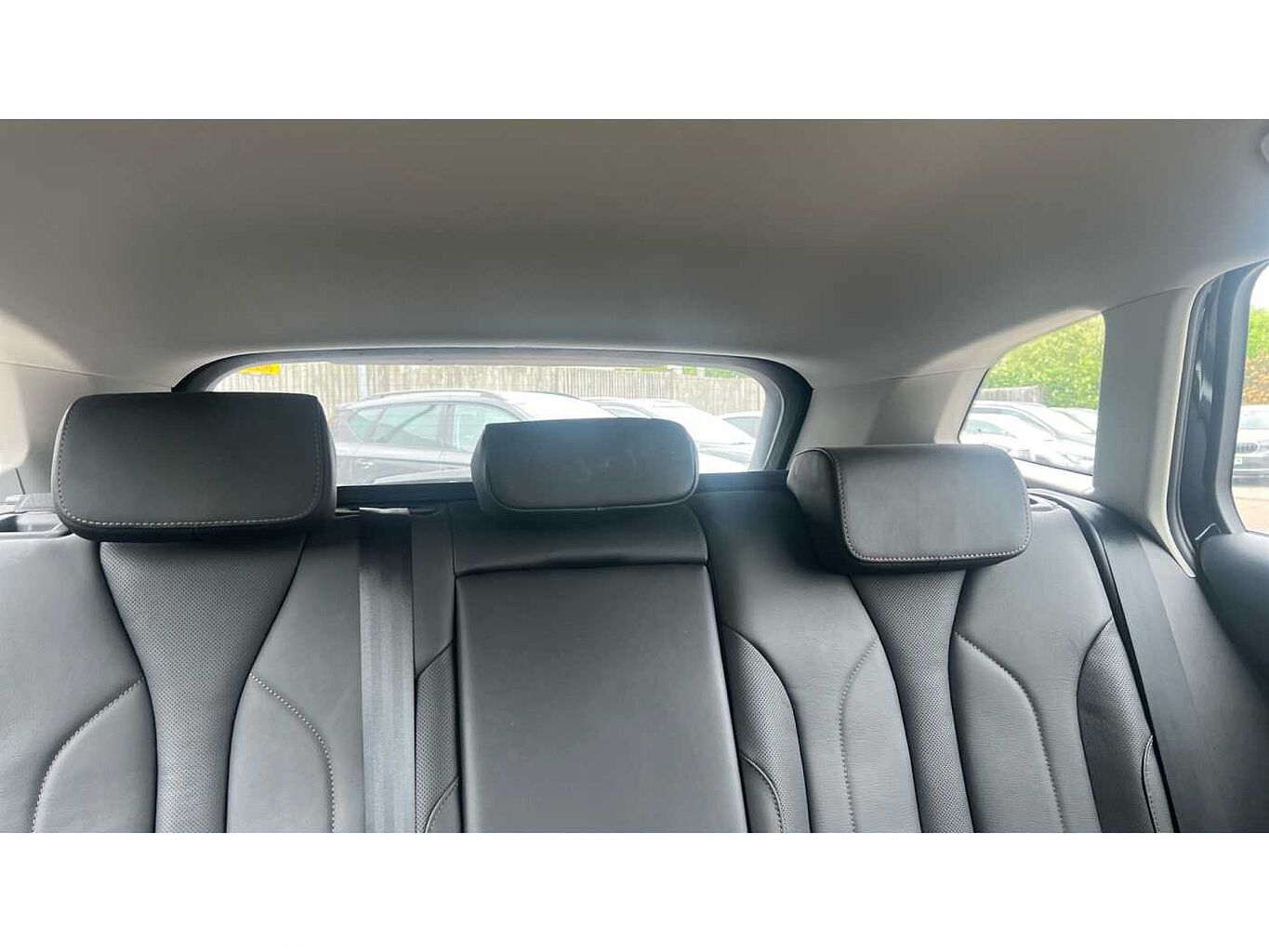 SKODA ENYAQ 132kW 60 ecoSuite 62kWh 5dr Auto [120kW]