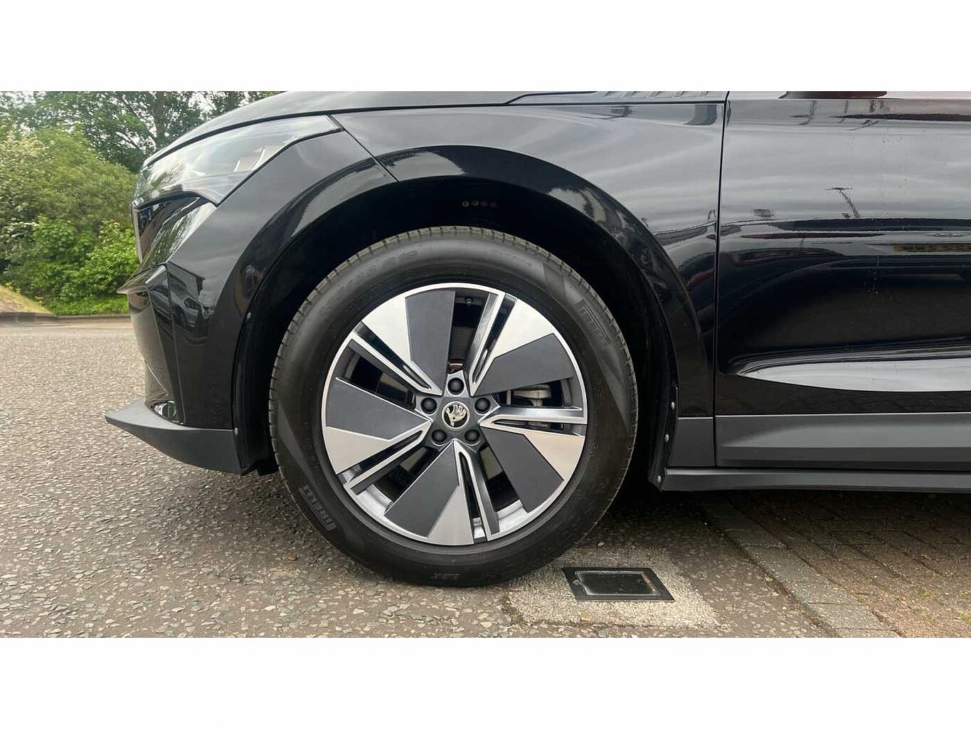 SKODA ENYAQ 132kW 60 ecoSuite 62kWh 5dr Auto [120kW]