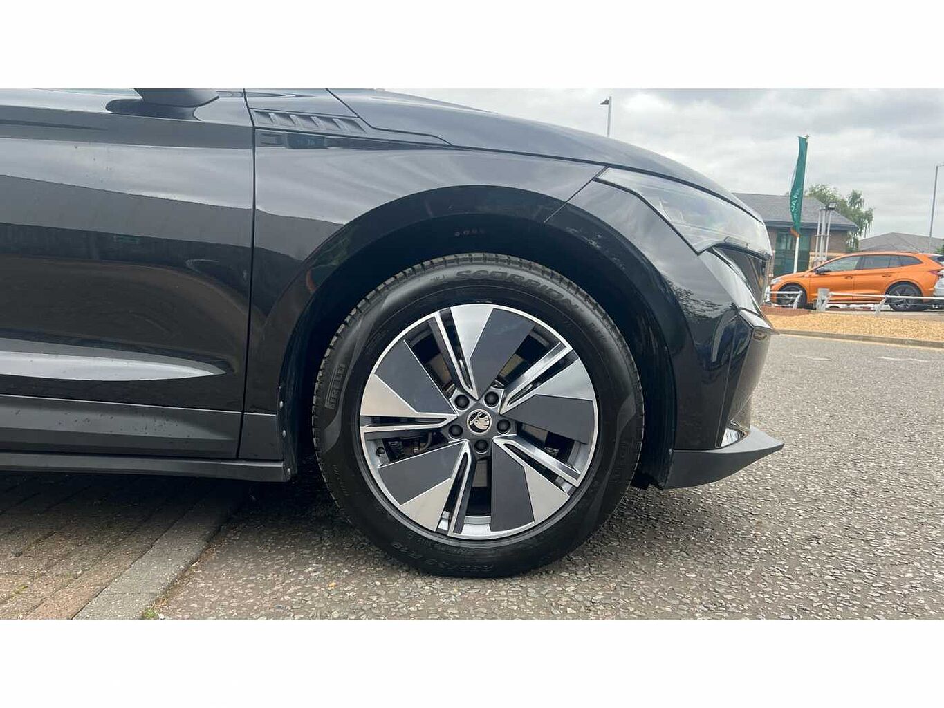 SKODA ENYAQ 132kW 60 ecoSuite 62kWh 5dr Auto [120kW]