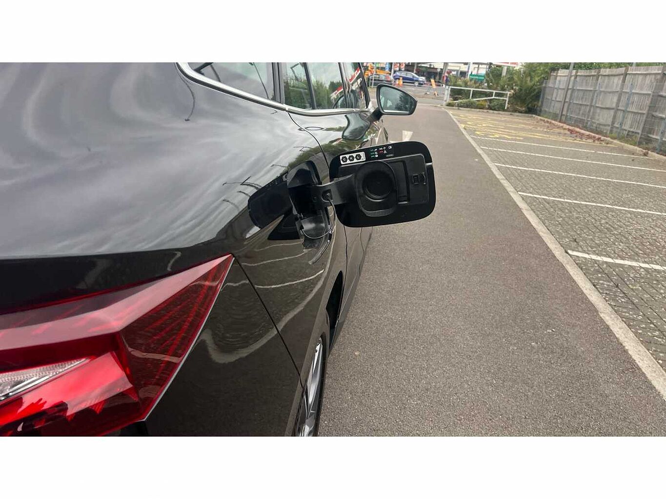 SKODA ENYAQ 132kW 60 ecoSuite 62kWh 5dr Auto [120kW]