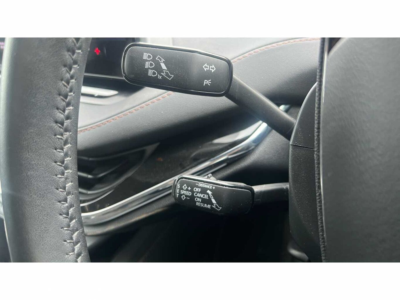 SKODA ENYAQ 132kW 60 ecoSuite 62kWh 5dr Auto [120kW]