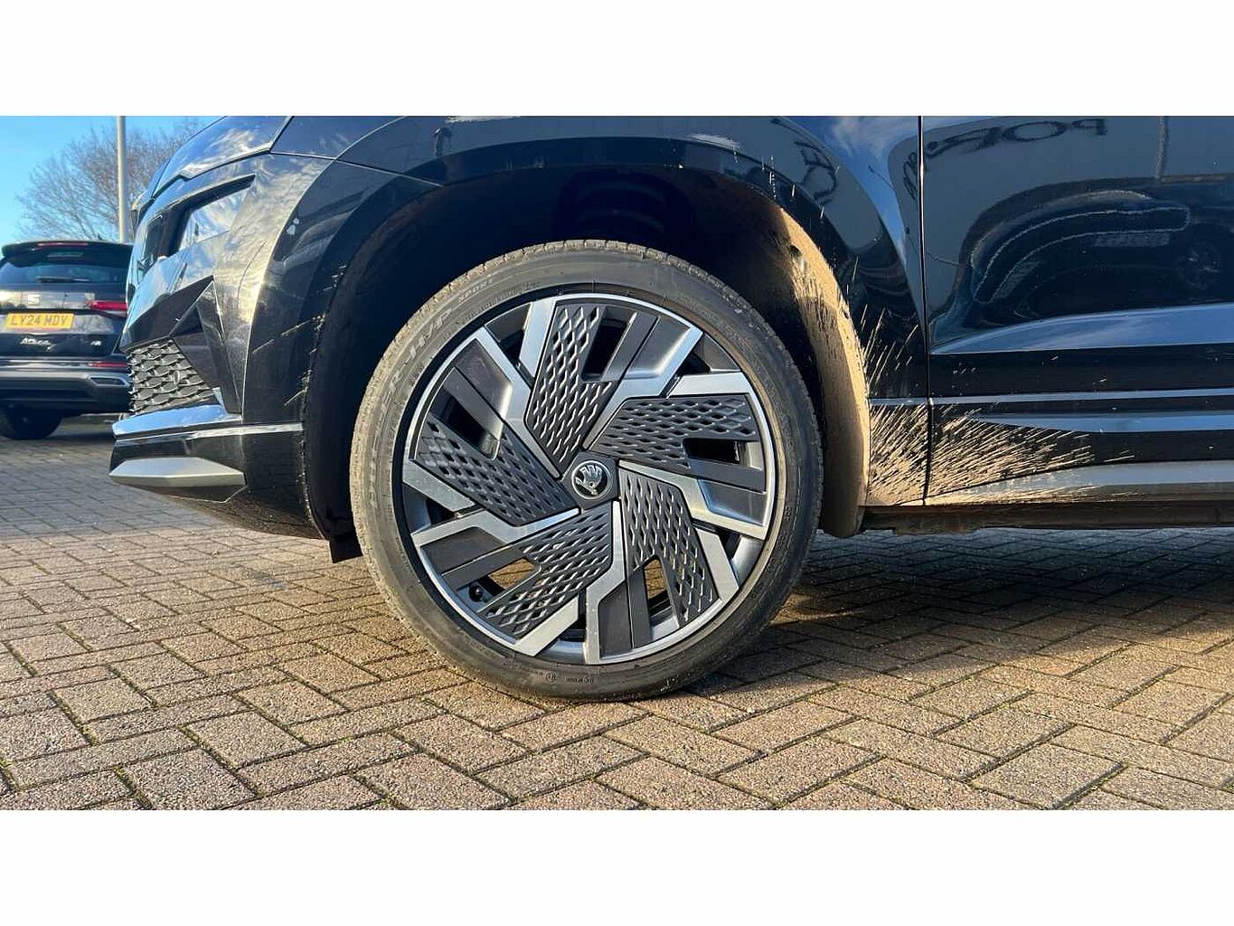 SKODA KAROQ 2.0 TDI [150] Sportline 4x4 5dr DSG
