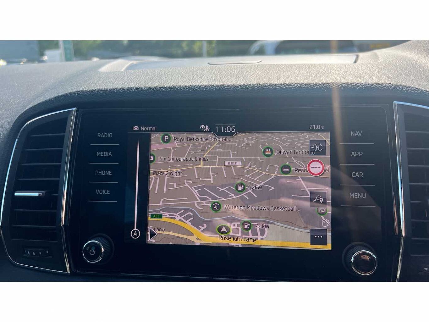 SKODA KAROQ 1.5 TSI SE L 5dr