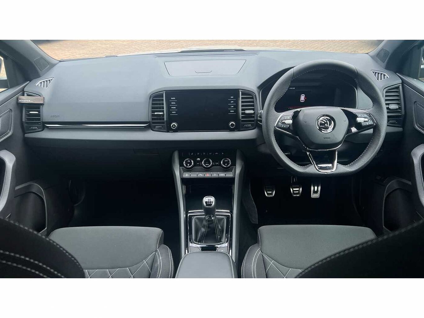 SKODA KAROQ 1.5 TSI Sportline 5dr