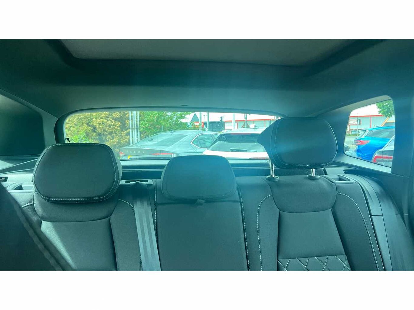 SKODA KAROQ 1.5 TSI Sportline 5dr