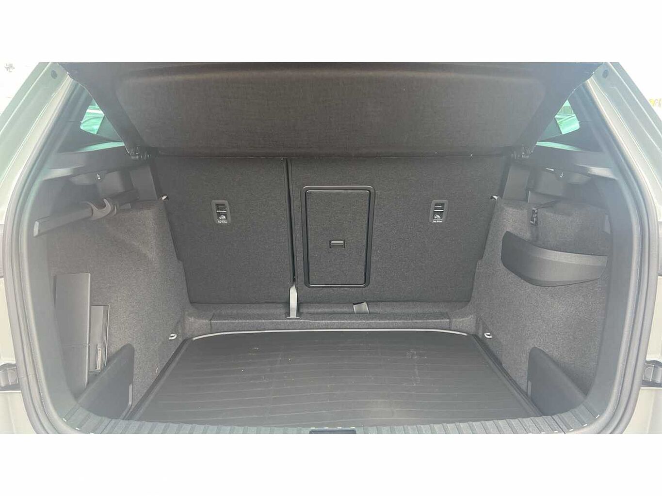 SKODA KAROQ 1.5 TSI Sportline 5dr