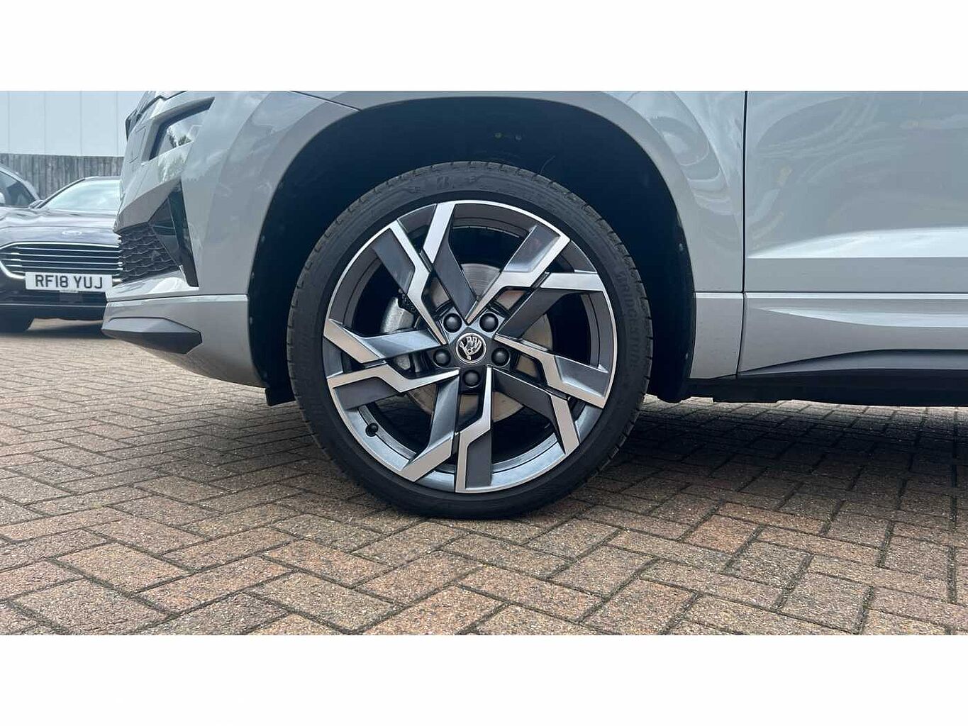 SKODA KAROQ 1.5 TSI Sportline 5dr