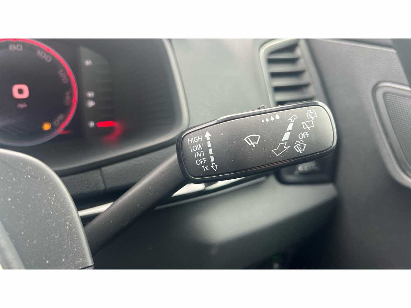 SKODA KAROQ 1.5 TSI Sportline 5dr