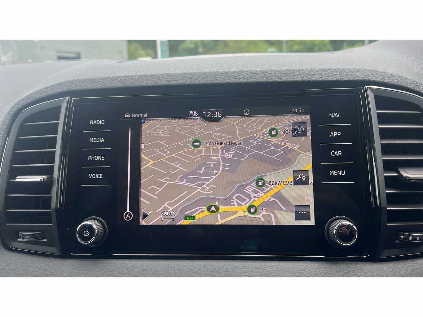 SKODA KAROQ 1.5 TSI Sportline 5dr