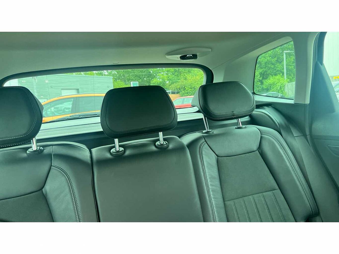 SKODA Karoq SUV 1.6TDI (115ps) SE L SCR DSG