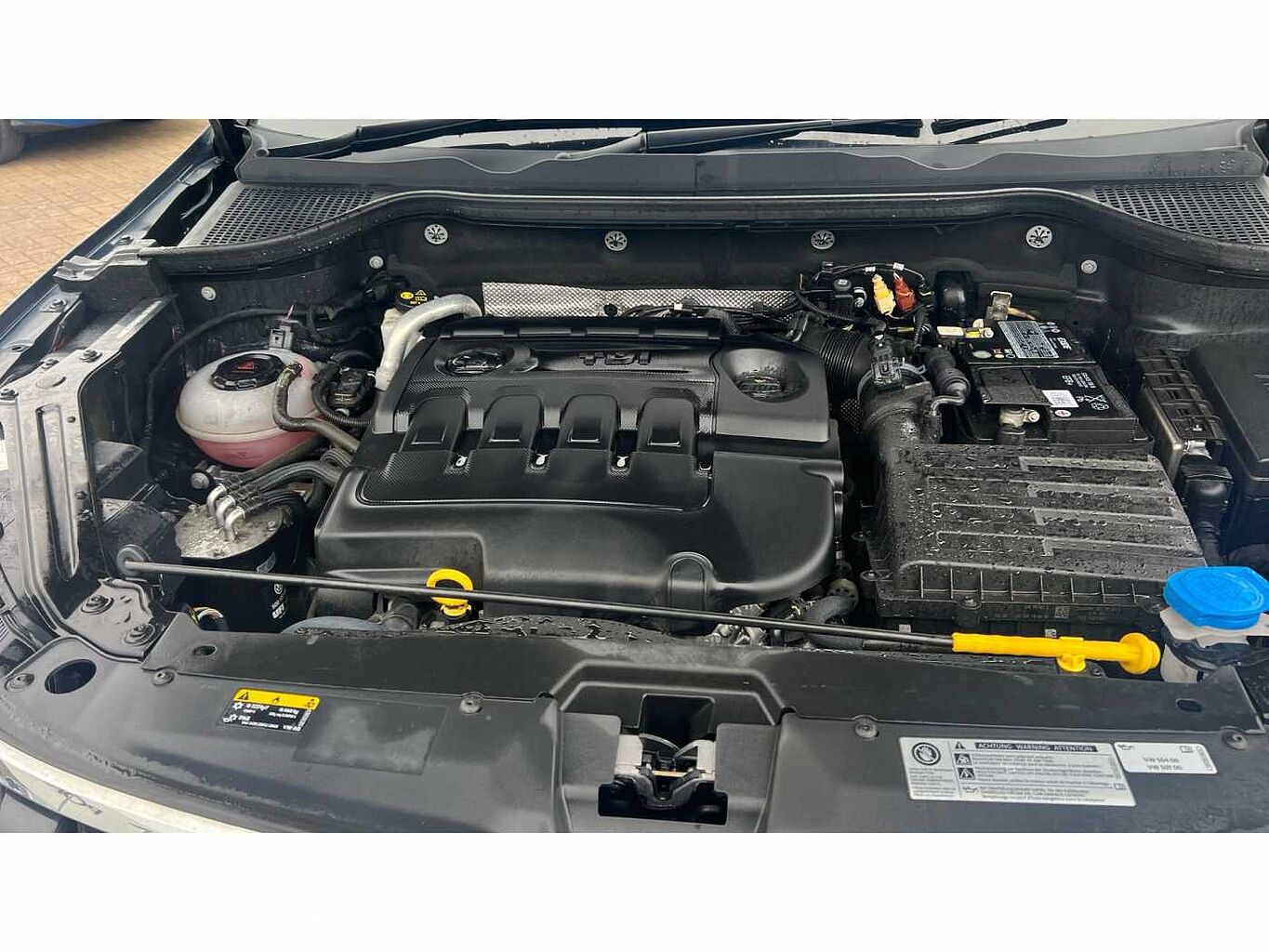 SKODA Karoq SUV 1.6TDI (115ps) SE L SCR DSG