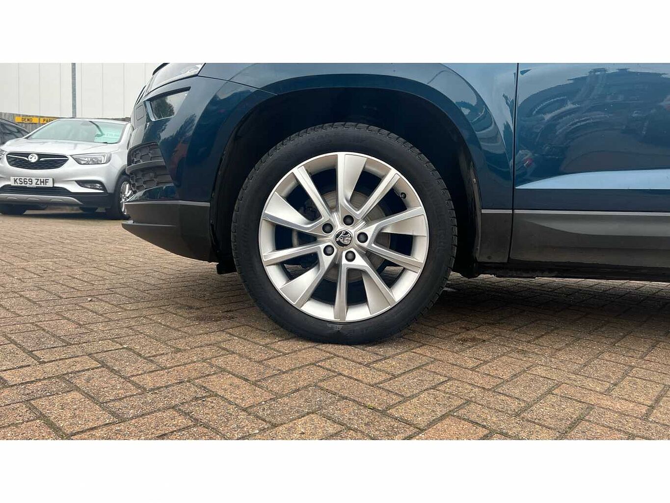 SKODA Karoq SUV 1.6TDI (115ps) SE L SCR DSG